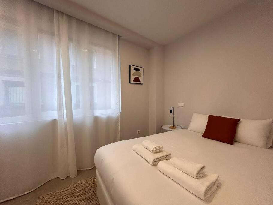 Cozy Studio In Tetuan - En 1/9 Мадрид Екстериор снимка
